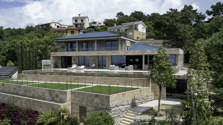 Продати нерухомість